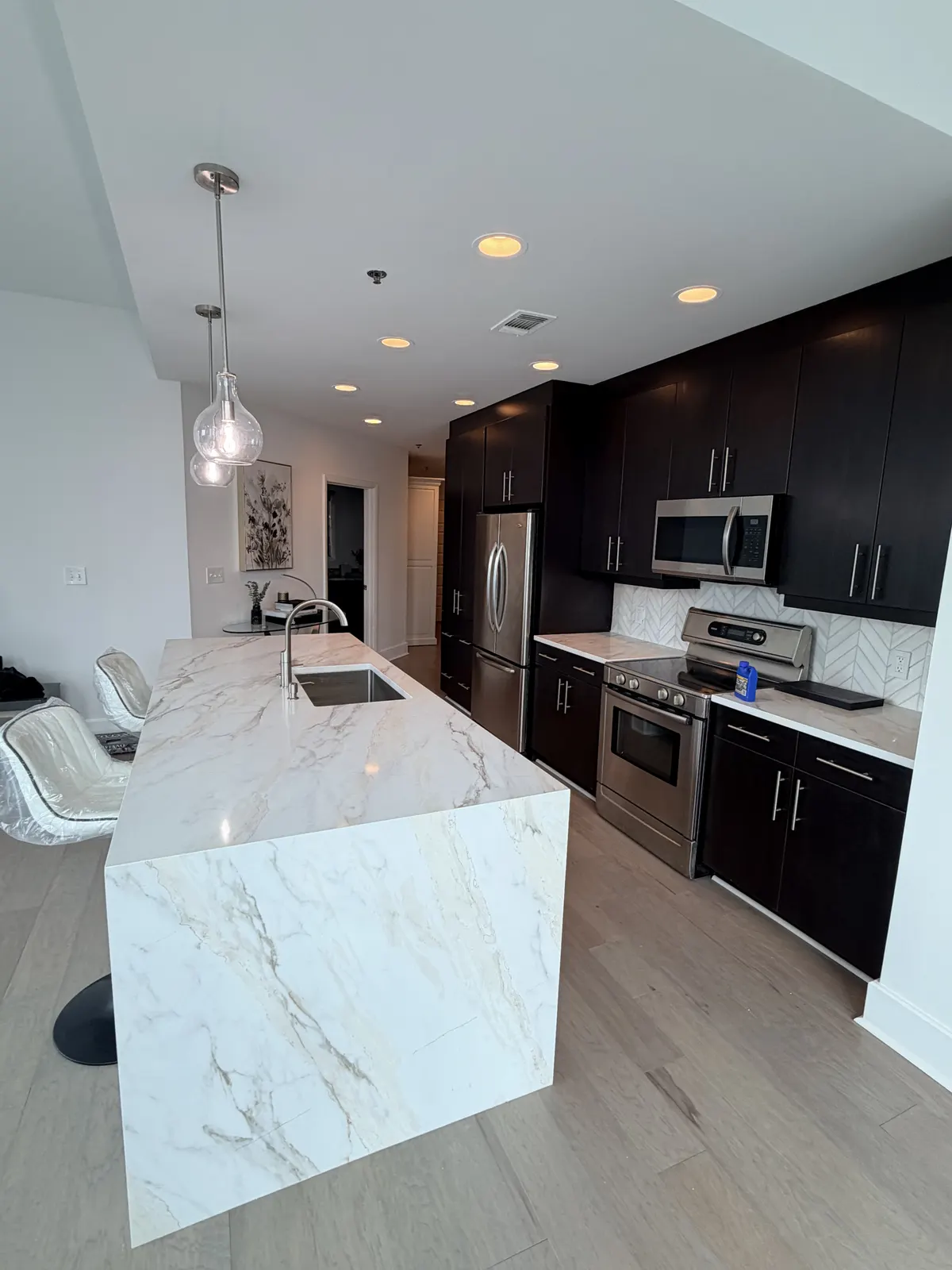 Countertop & Island Refresh, Midtown Atlanta, GA by ArtScape Builders