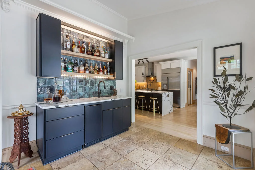 Kitchen & Custom Bar Renovation, Atlanta, GA by ArtScape Builders